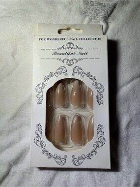 Nude Almond Press On Nails Glossy Neutral 24 Pc Set